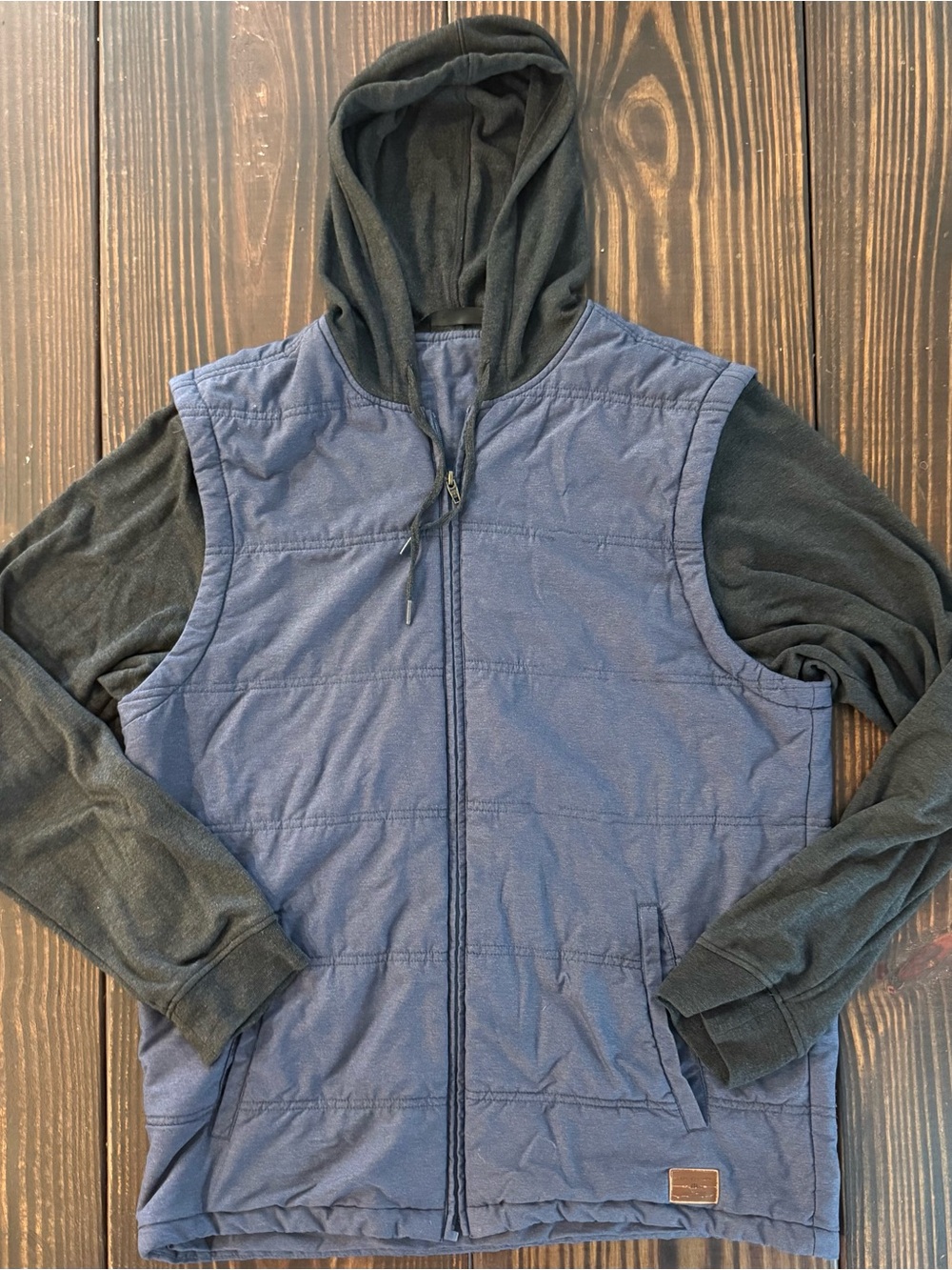 Travis Mathew Scavenger Men’s Full Zip Hoodie in Navy Blue men’s Large